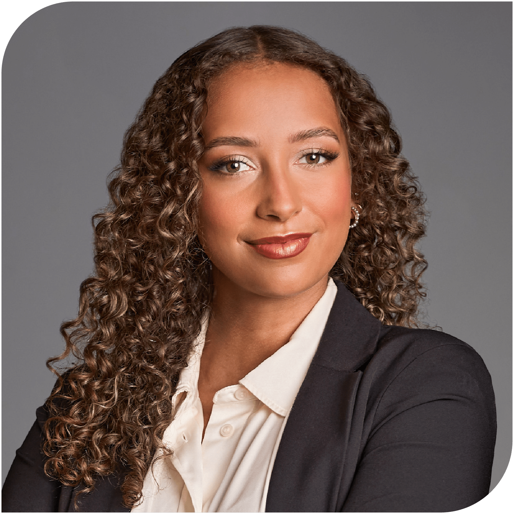 Abigail Hayes, Fraser Stryker Summer Associate, wearing a black suit jacket and ivory shirt.